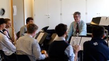 Pupils build up music knowledge with masterclass from Jazz musician Darius Brubeck