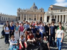 Classics Students embark on historical sites of Italy