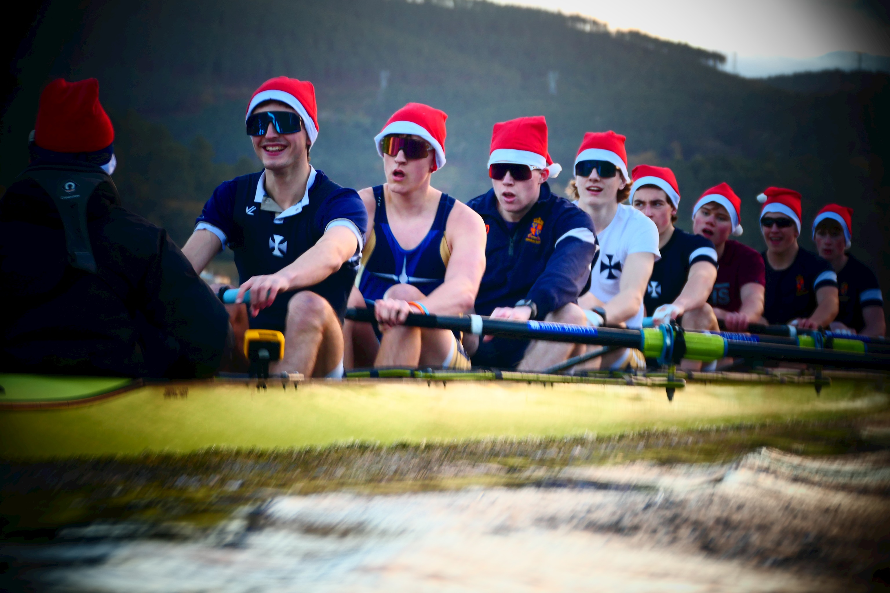 Perfect conditions at pre-Christmas rowing camp in Spain 